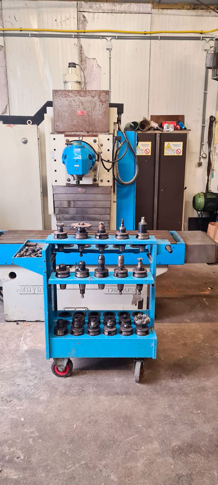 Gebruikt Zayer 1700 AF3 - CNC Verticale freesmachine - 1990