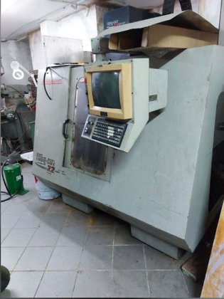 Usado Bridgeport Torq Cut 22 - Centro de Mecanizado Vertical - 1996