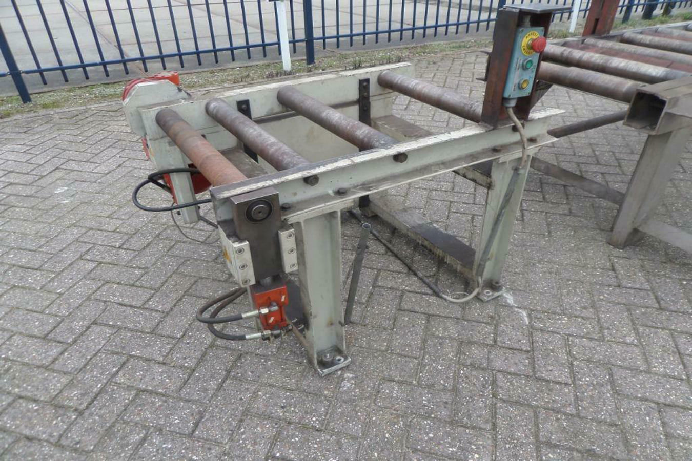 Usado BEHRINGER HBP 530