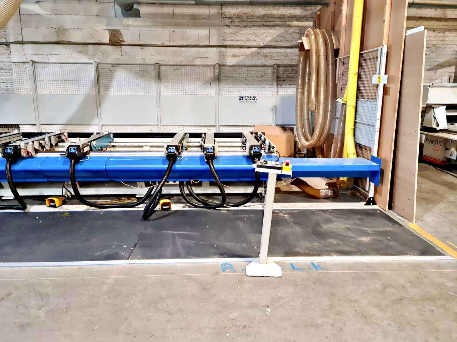 Usado Masterwood Project 416L - Centro de mecanizado CNC - 2003