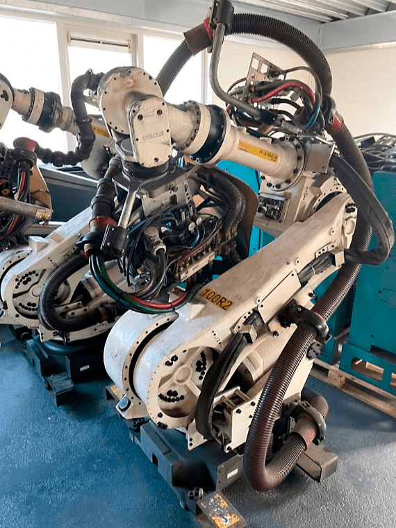 Used Fanuc R-2000iA/200F - Robot - 2002