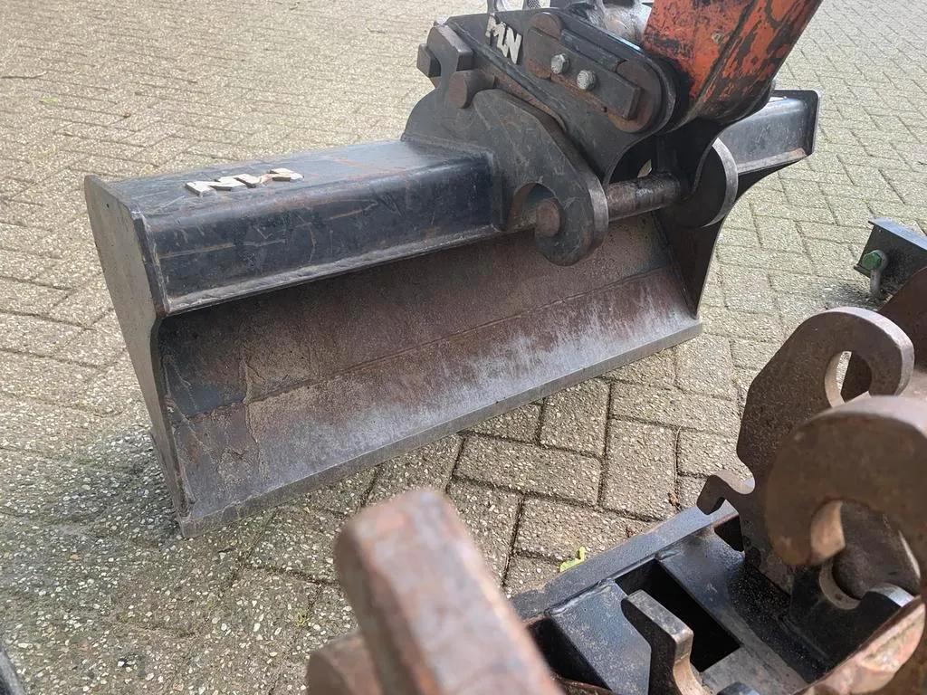 Usado Terex Schaeff HR 1.6 I Mini Excavator