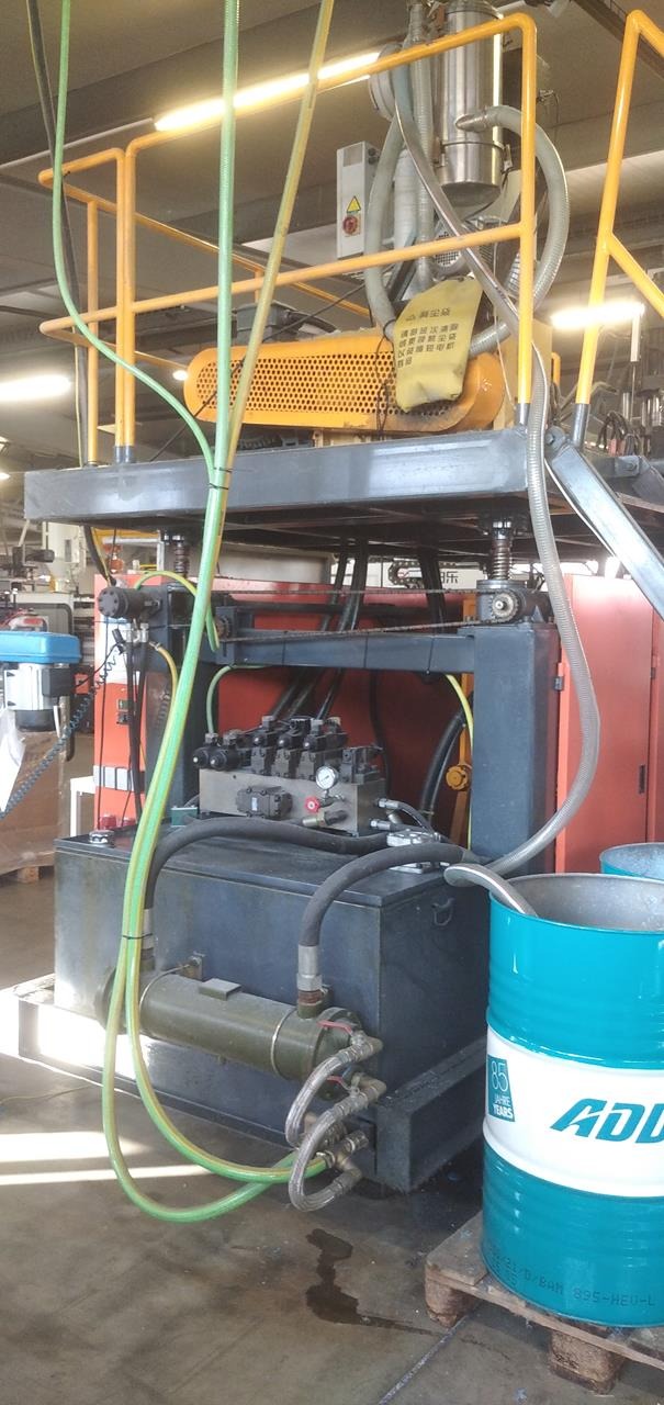 Used TONVA TVA-30L I  Plastic blower I 2019