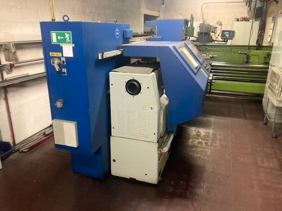 Usado CMT Ursus Plus 250 - Torno CNC - 1996
