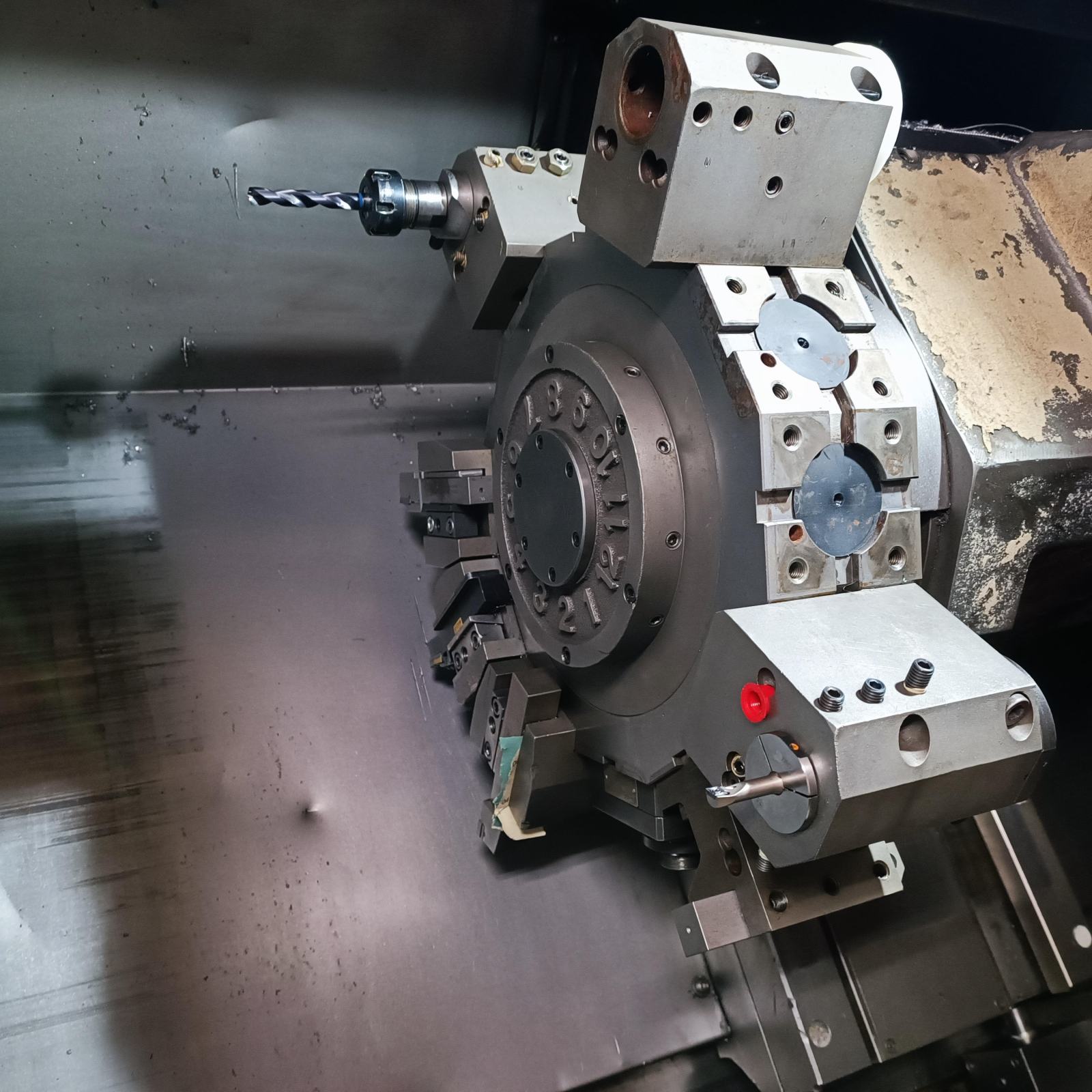 Used Daewoo Puma 240M I CNC Lathe I 2004