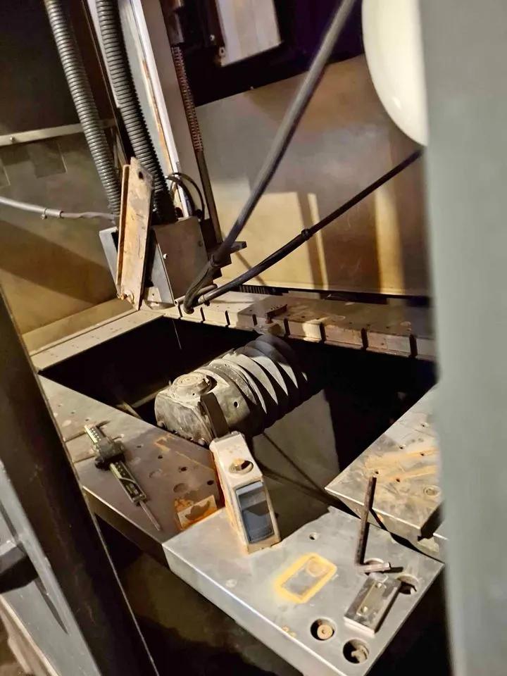 Usado Máquina EDM Charmilles Robofil 510 I