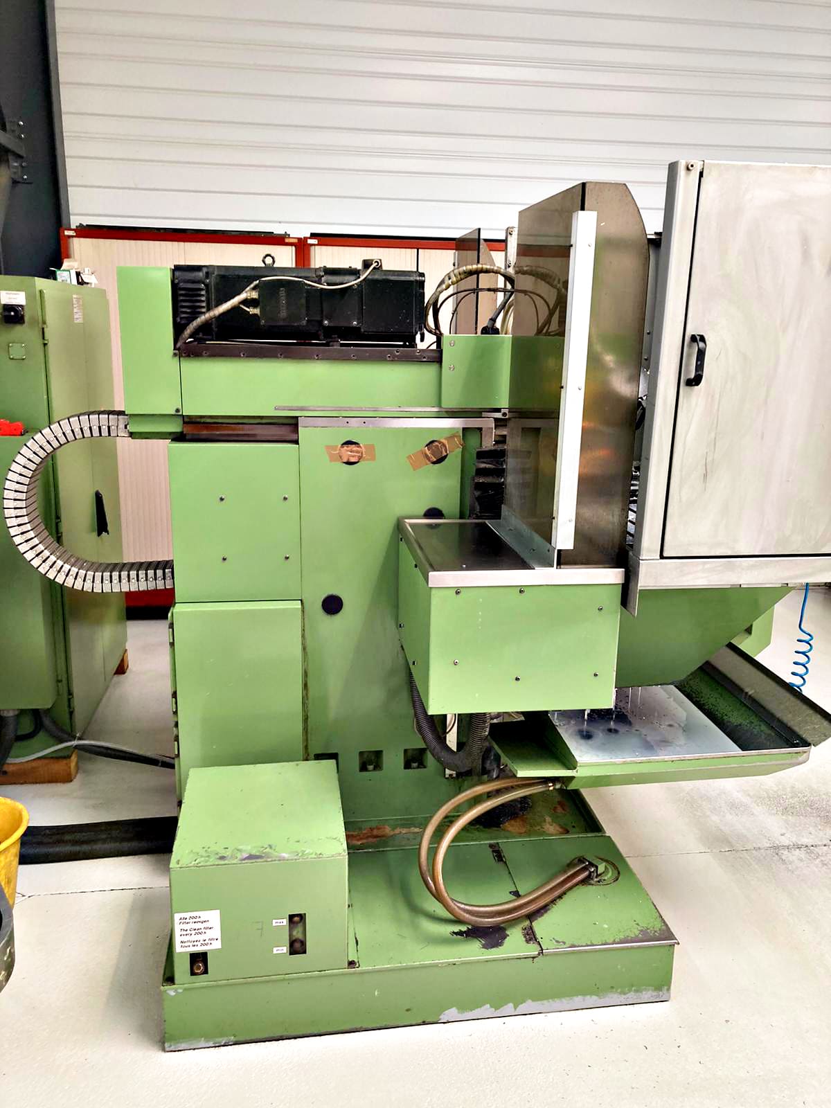 Gebruikt Hermle UWF 851 - Freesmachine - 1989