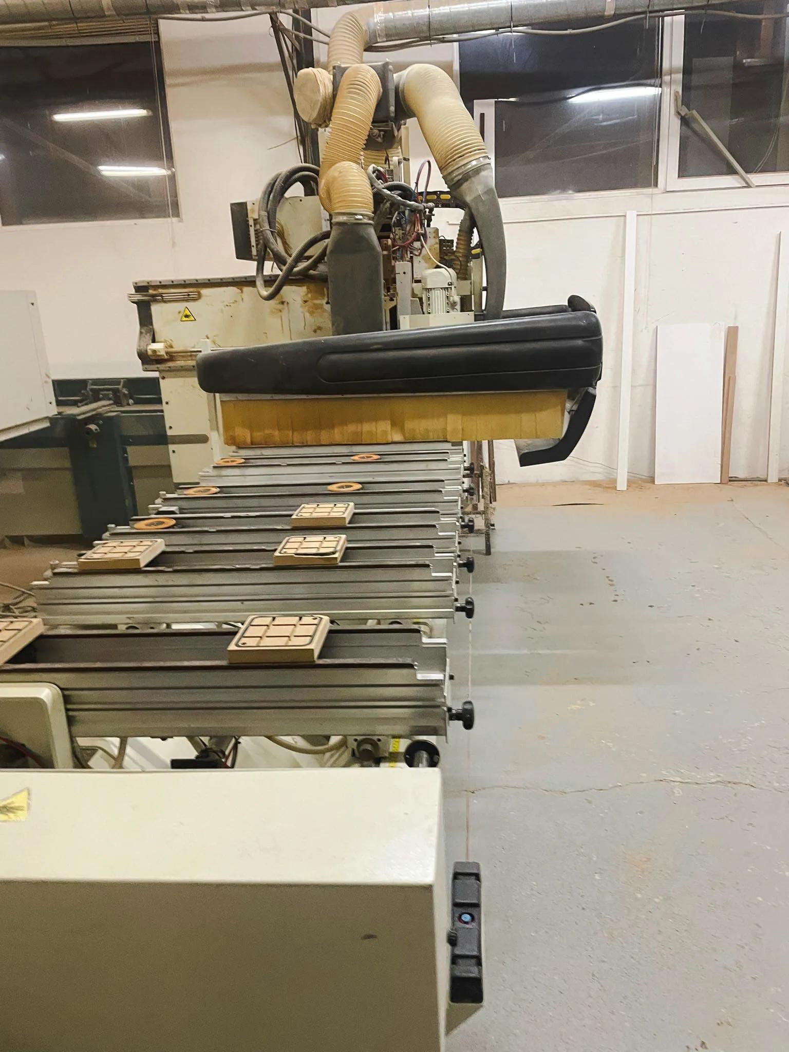 Used SCM Tech 80 I CNC Machining Center