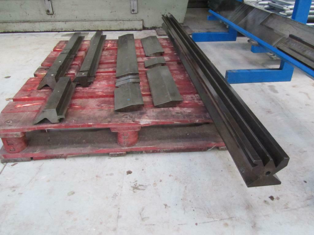 Usado 1981 SAFAN UCK 110x3100