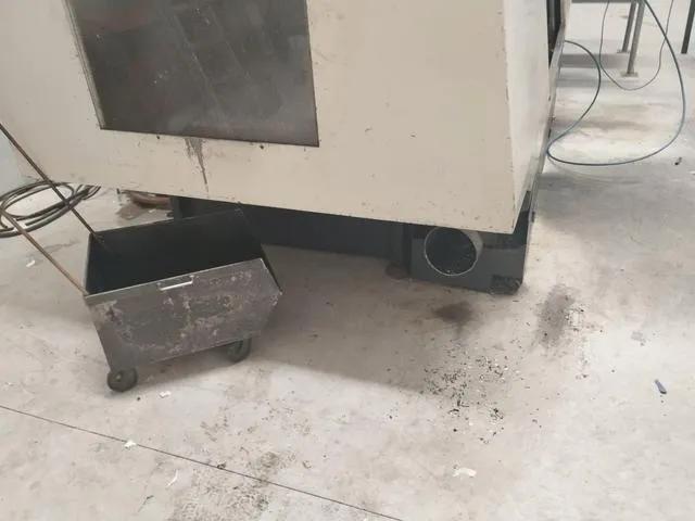 Used Johnford SV-45 I Vertical Machining Center