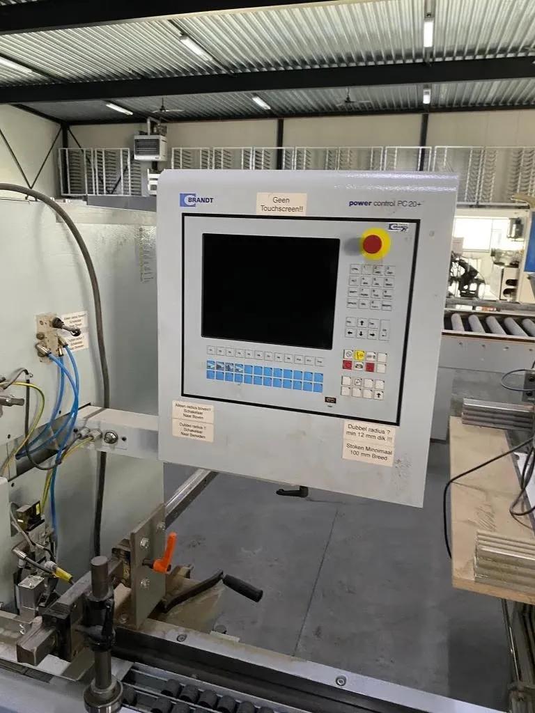 Usado Brandt KDS 520 I Biseladora