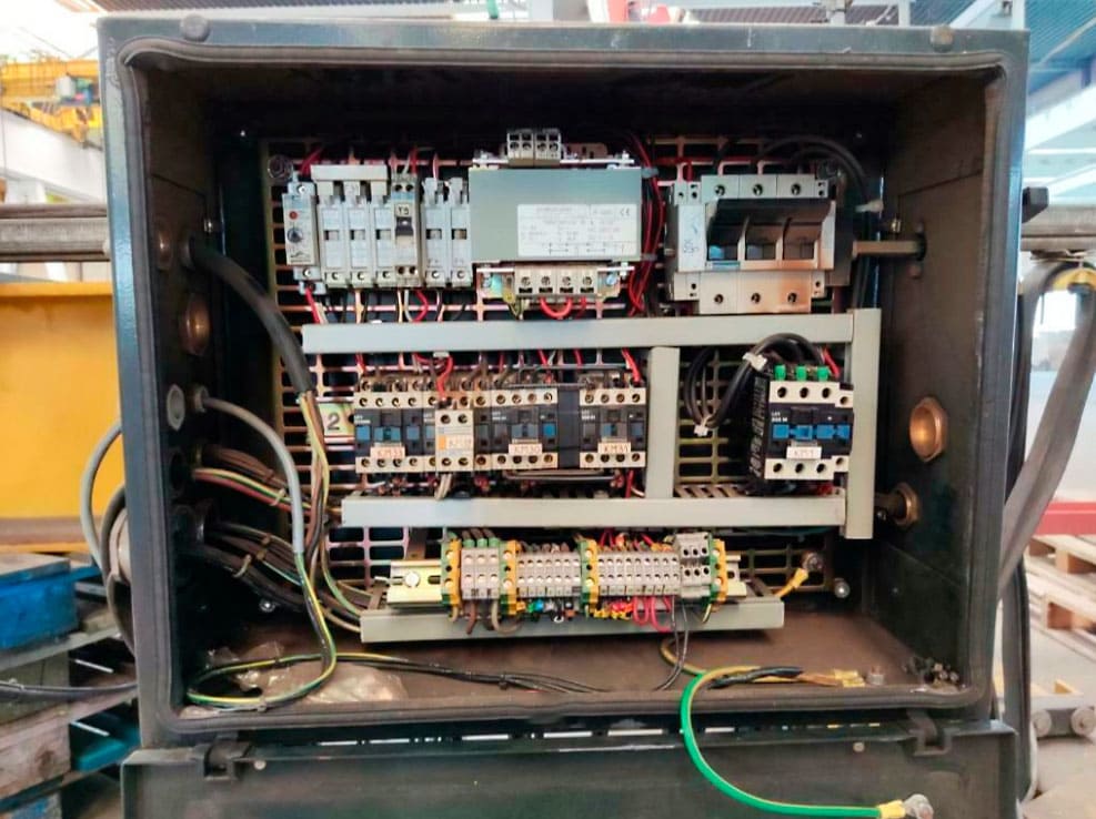 Used Verlinde 10T - Horizontal crane - 1996