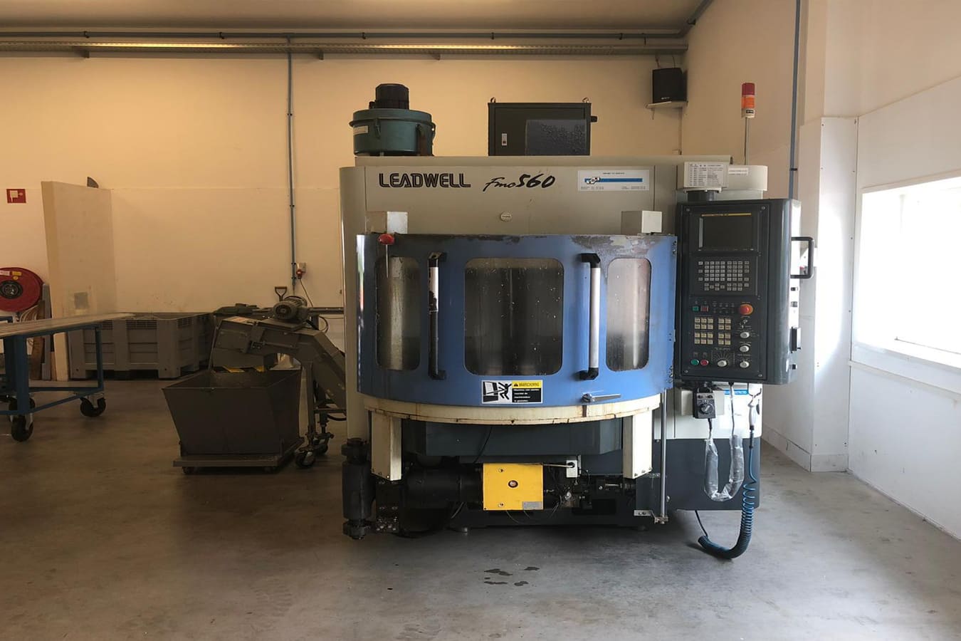 Usado LEADWELL FMC 560