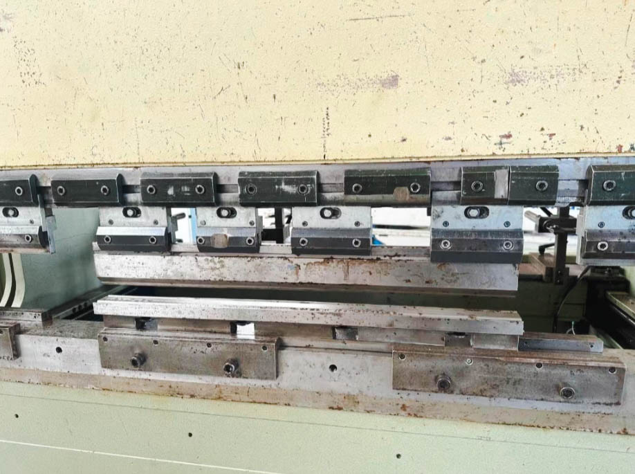 Usado Safan CNCL 50-2550 - Prensa de Pliegue - 1995