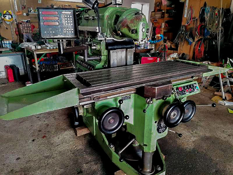 Gebruikt Huron NU4 - SK40 - Freesmachine