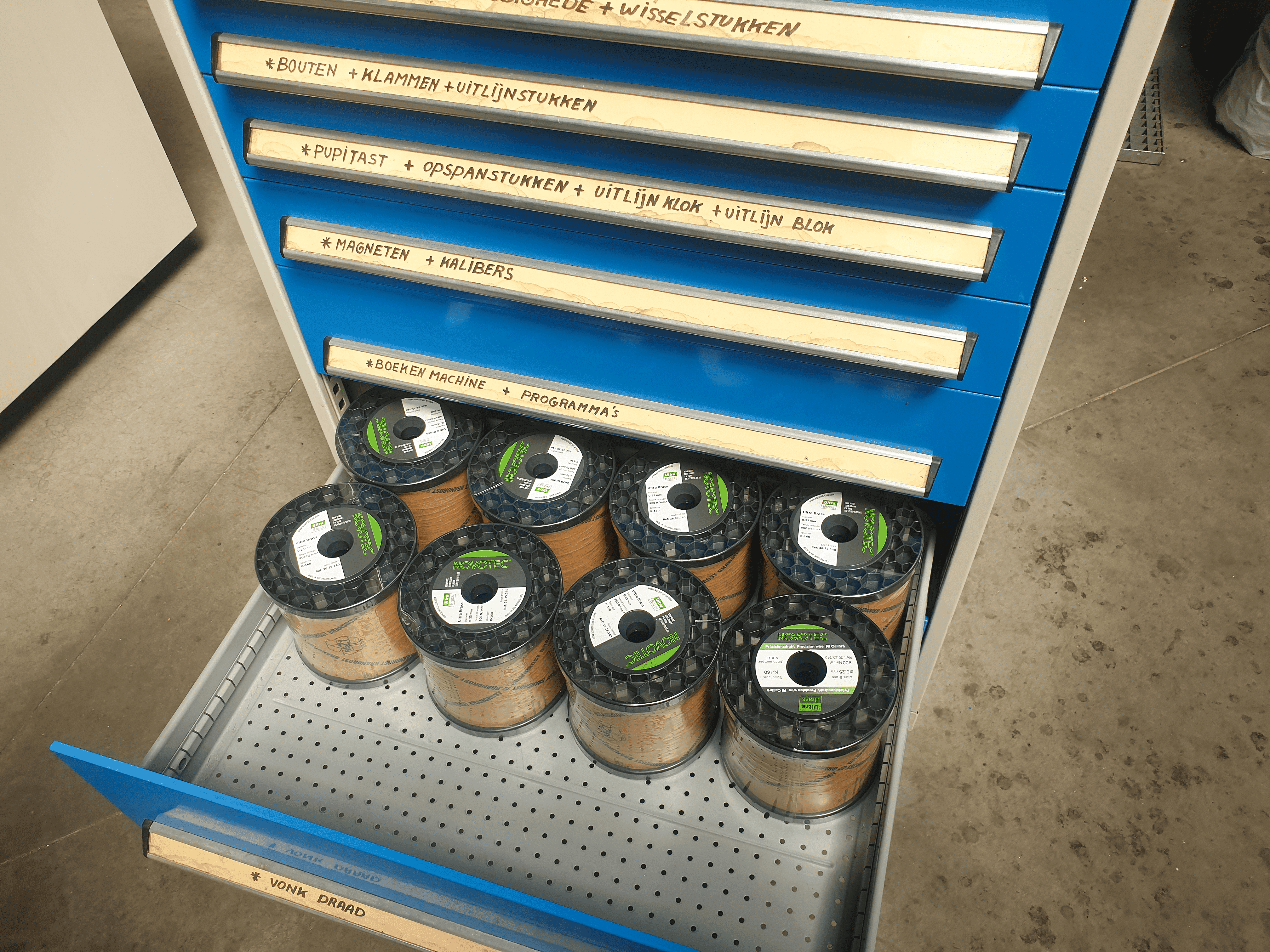 Used Fanuc Robocut a-0iC - A04B - Wire EDM - 2006