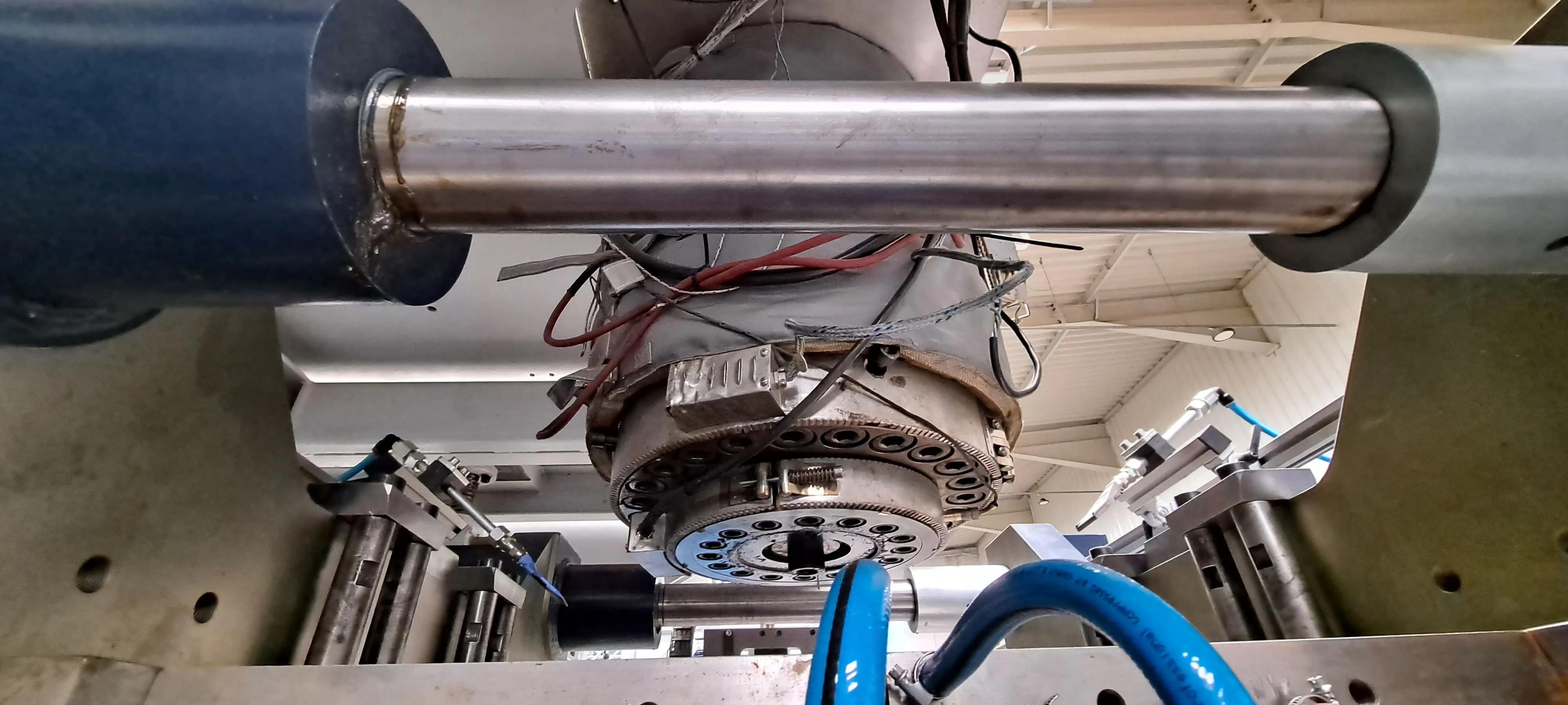 Gebruikt BBM 90T I Blaasvormmachine