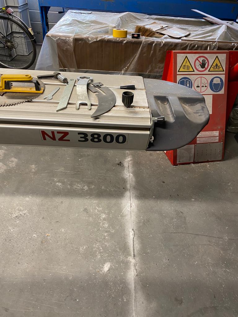 Usado ROBLAND NZ 3800 - Sierra de Panel - 2009