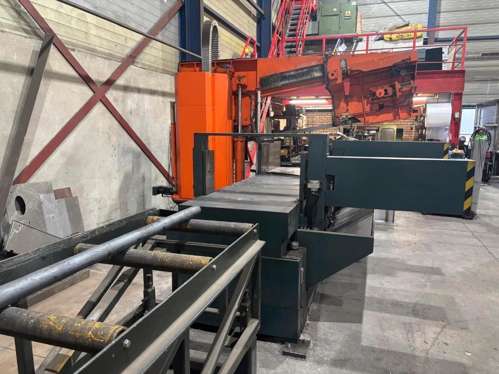 Used Cosen CNC-800DMM I Band Saw