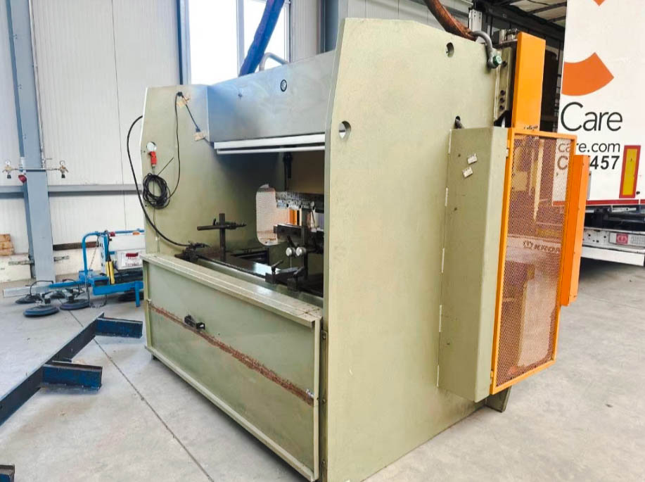 Usado Safan CNCL 50-2550 - Prensa de Pliegue - 1995