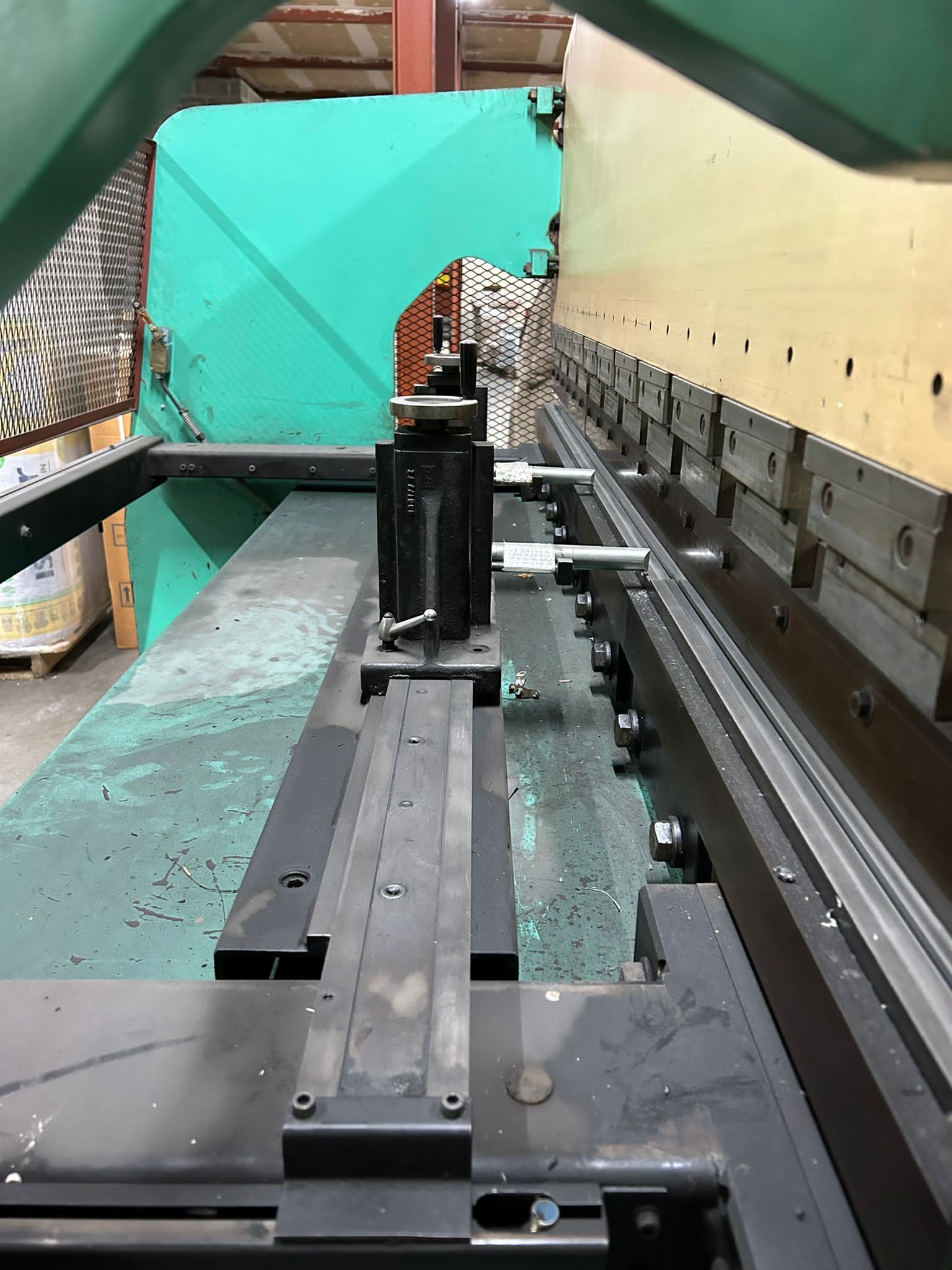 Usado Prensa de Plegado Promecam RG 50-25 I