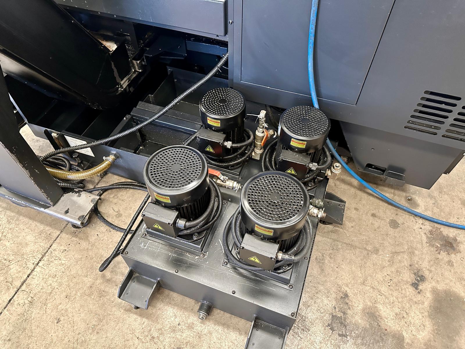 Used Doosan Puma 2100SY I CNC Lathe