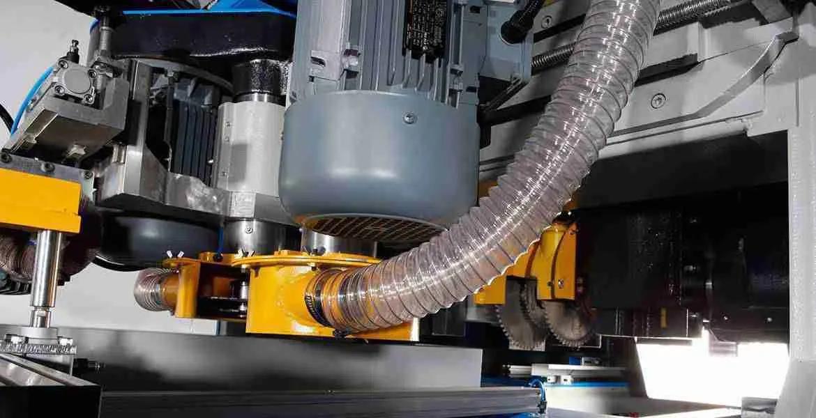 Ozgenc Makina WD 300 I Houten Deurkozijnen Vormmachine