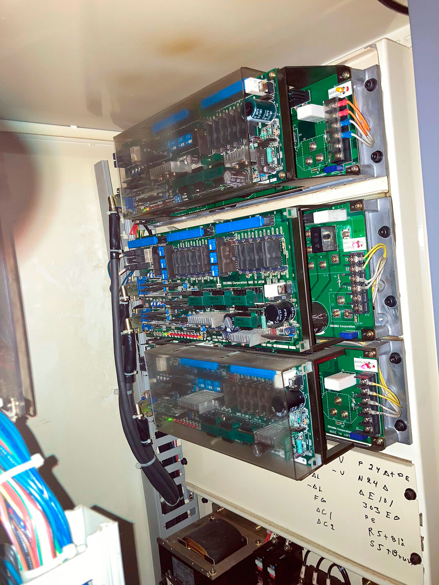 Used Okuma LB15 - CNC Lathe - 1995