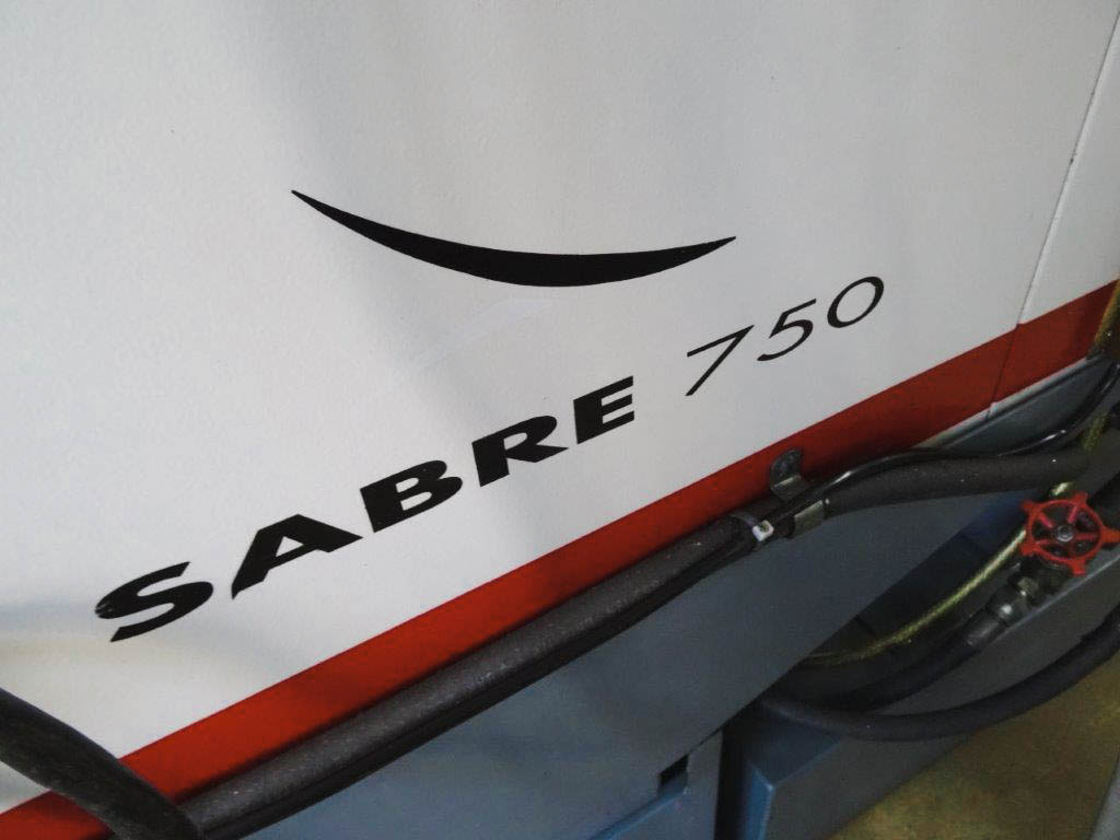 Used Cincinnati Milacron Sabre 750 - Vertical Machining Center - 1998