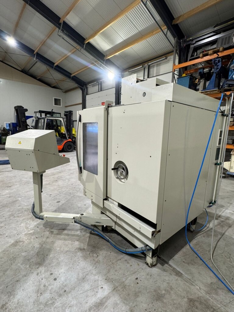 Used Deckel Maho DMU 50 T I Vertical Machining Center I 1997