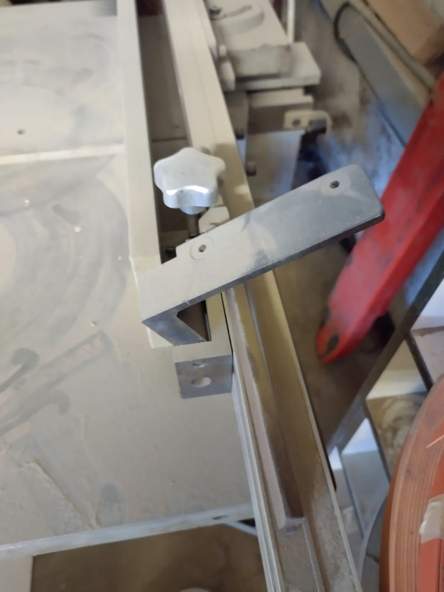 Usado KÖLLE Z 40 - Máquina de Mortajar - 2000