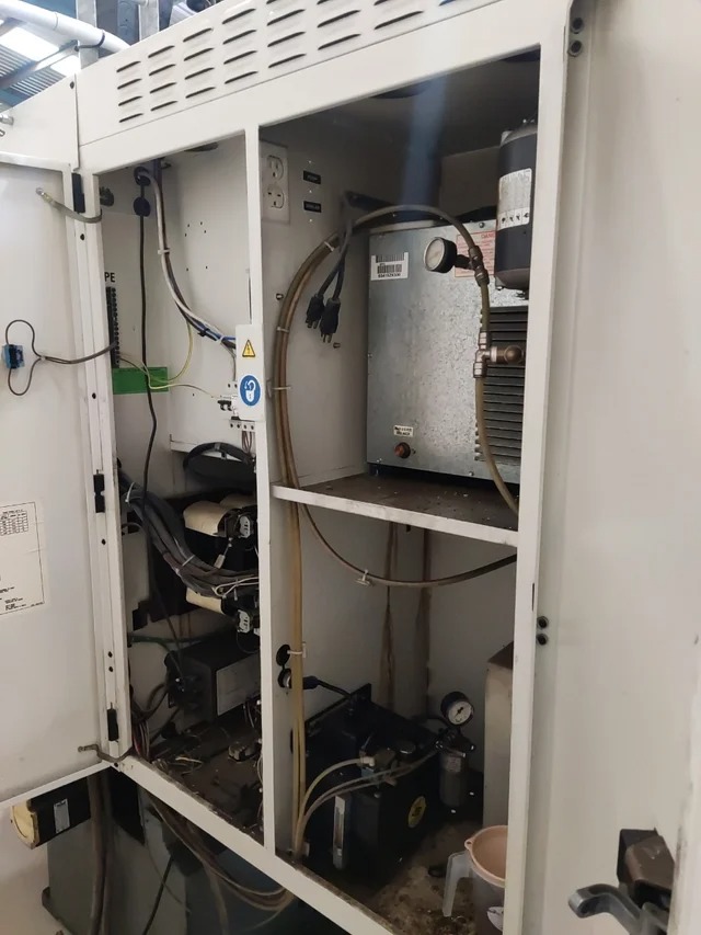 Used Fadal VMC 4020 I Vertical Machining Center I 2001