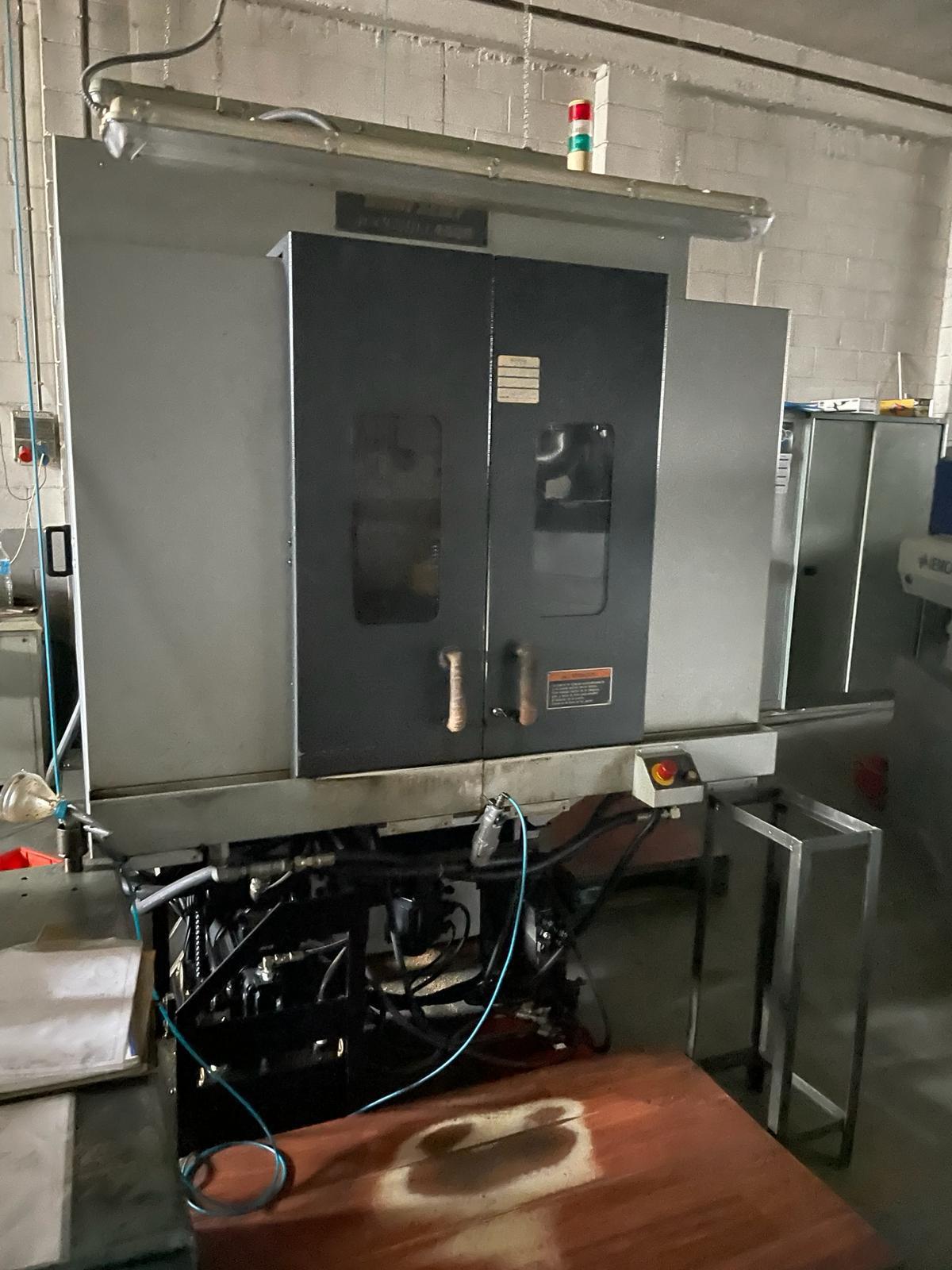 Used Mori Seiki ACCUMILL4000 I Vertical Machining Center I 2002