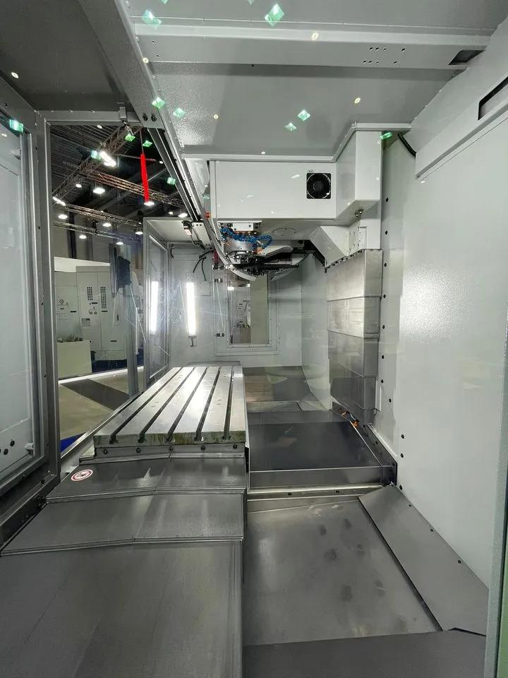 Usado Centro de Mecanizado Vertical AVIA VMC 1000 I