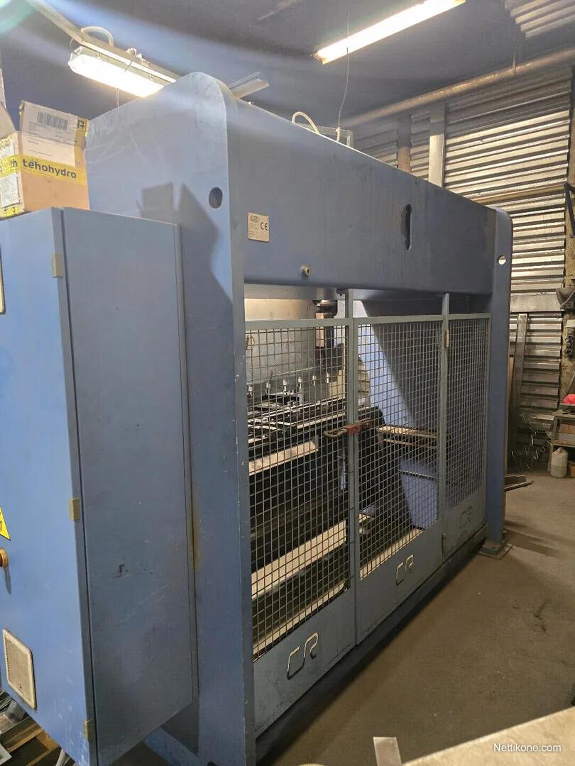 Used CR Electronic G-100-31 I Press Brake