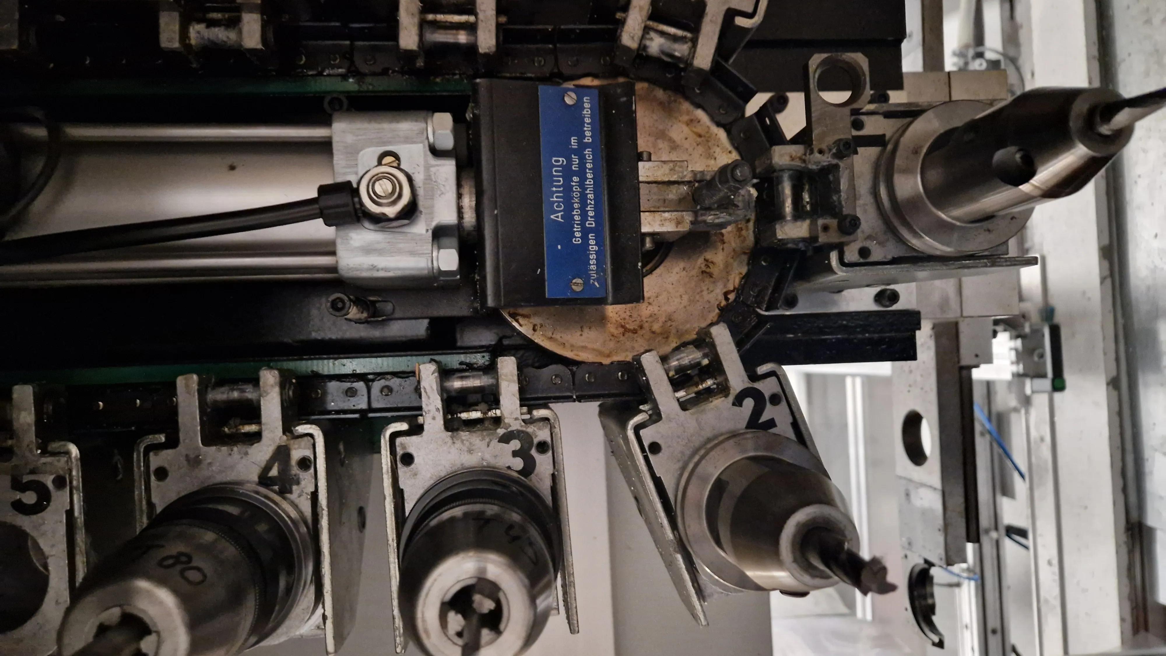 Usado Centro de mecanizado CNC MAKA FPM 470 R I