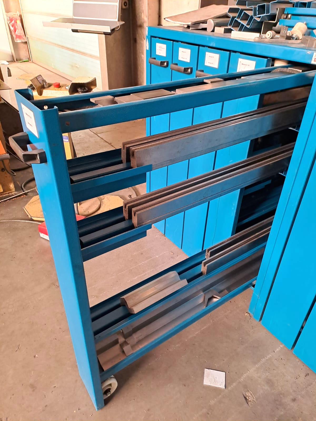 Gebruikt Beyeler RT 225x4100 I Persmachine