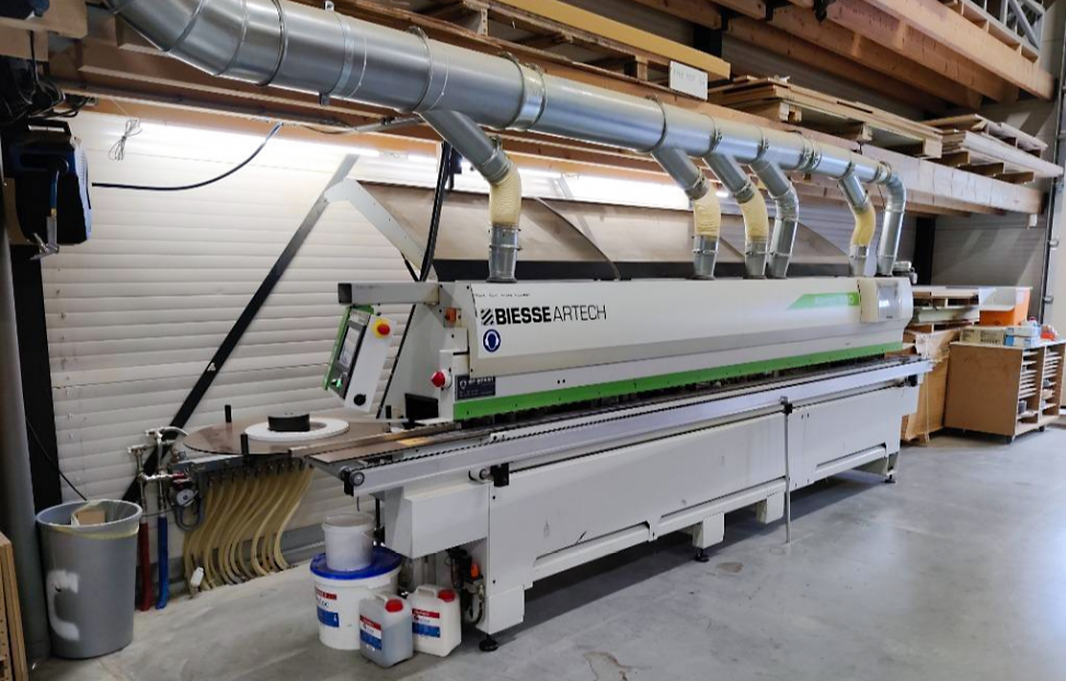 Usado Biesse Akron 440 - Biselado - 2011