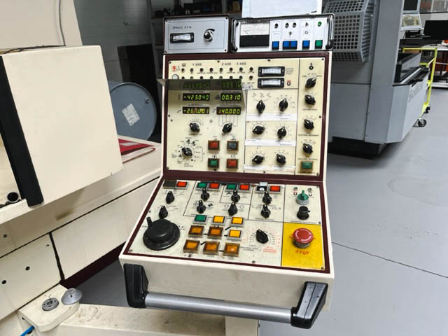 Usado Chevalier FSG 2440 TX - Máquina de Rectificado Superficial