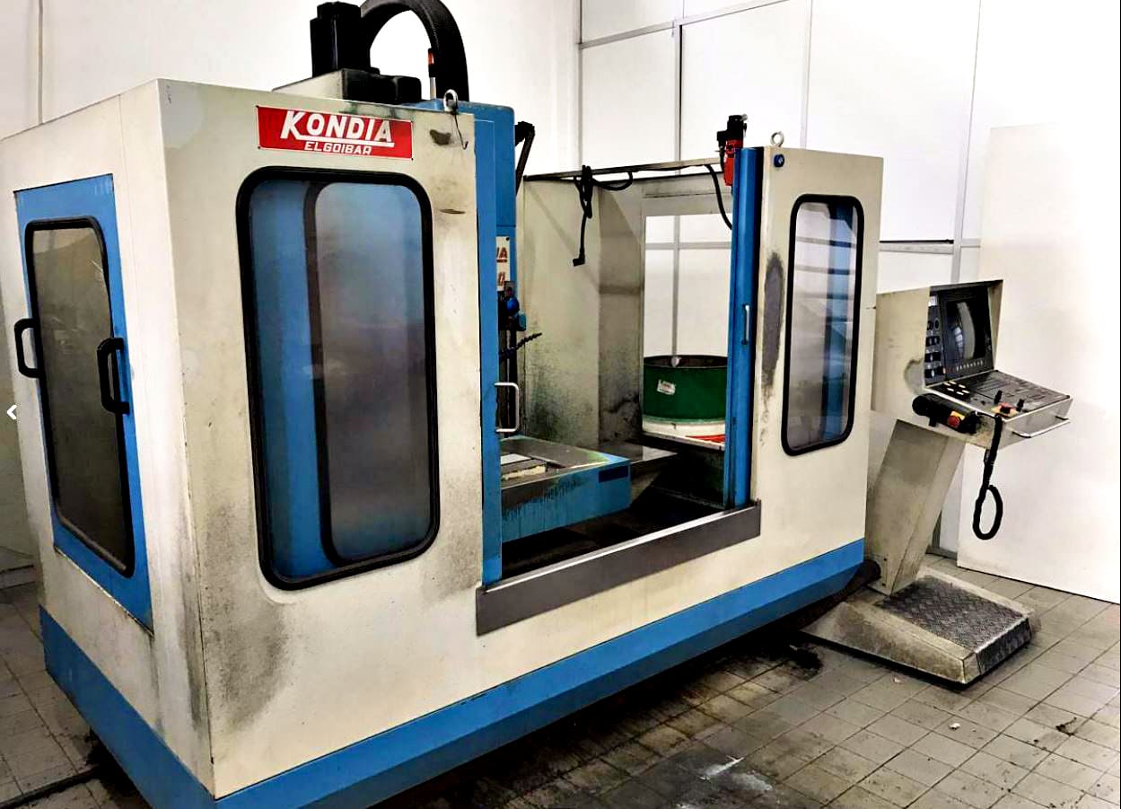 Gebruikt Kondia B - 700 - CNC Verticaal bewerkingscentrum - 1995
