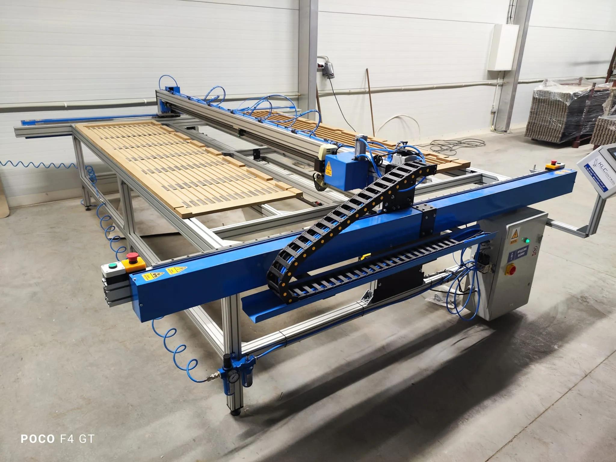 KLControl 2800×650 I Montage Machine