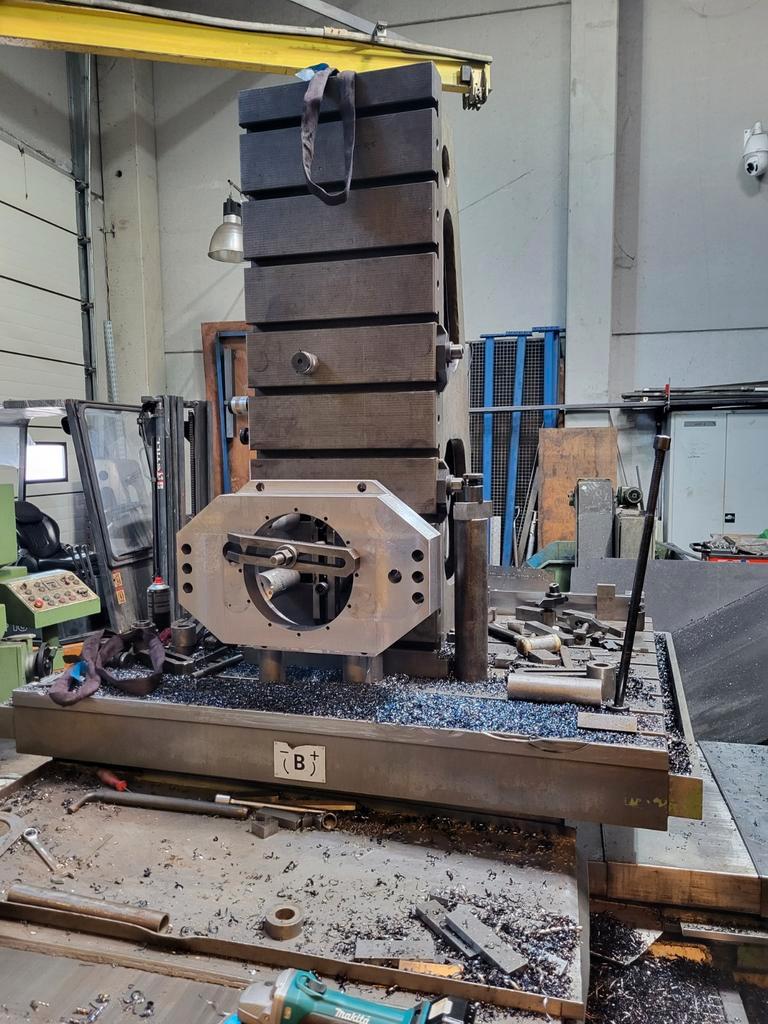 Used Juaristi TS1 I Vertical Machining Center I 1993