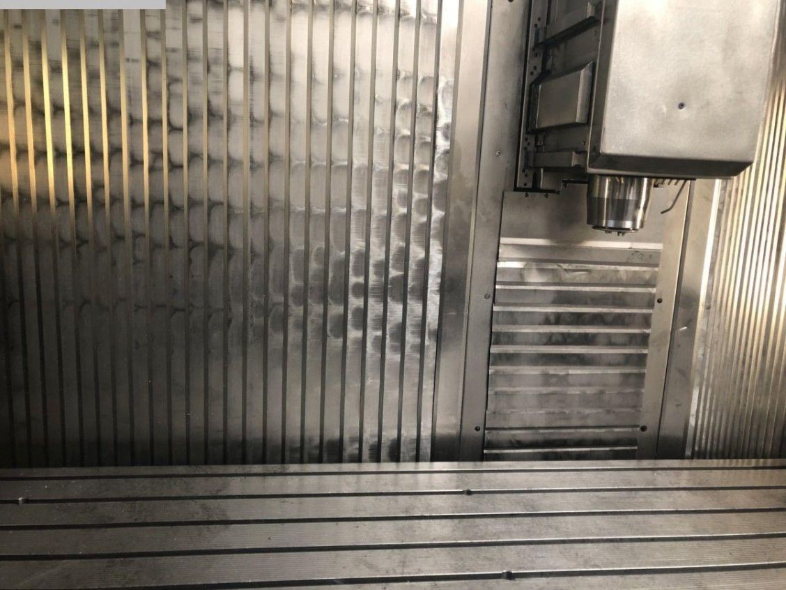 Used Deckel Maho DMF 220 Linear I Vertical Machining Center I 2005