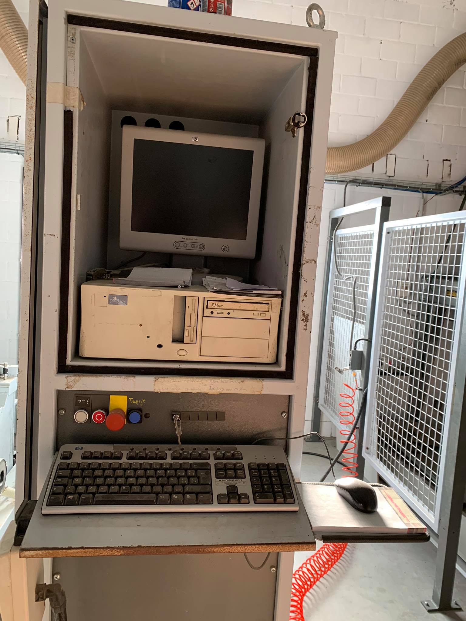 Usado WEEKE Optimat BHC 350 - Centros de mecanizado CNC - 2001