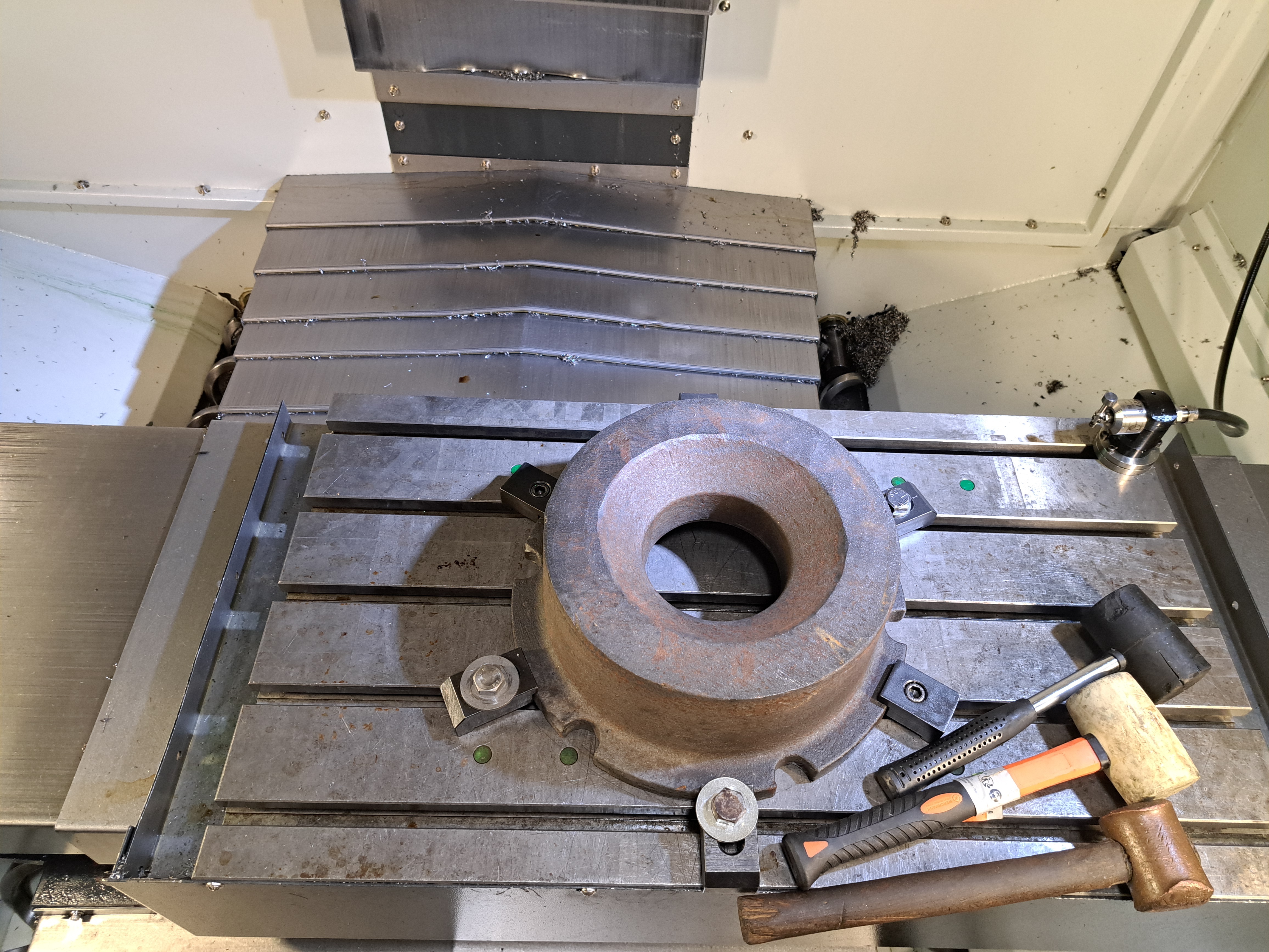 Used Leadwell V-32IF I Vertical Machining Center I 2016