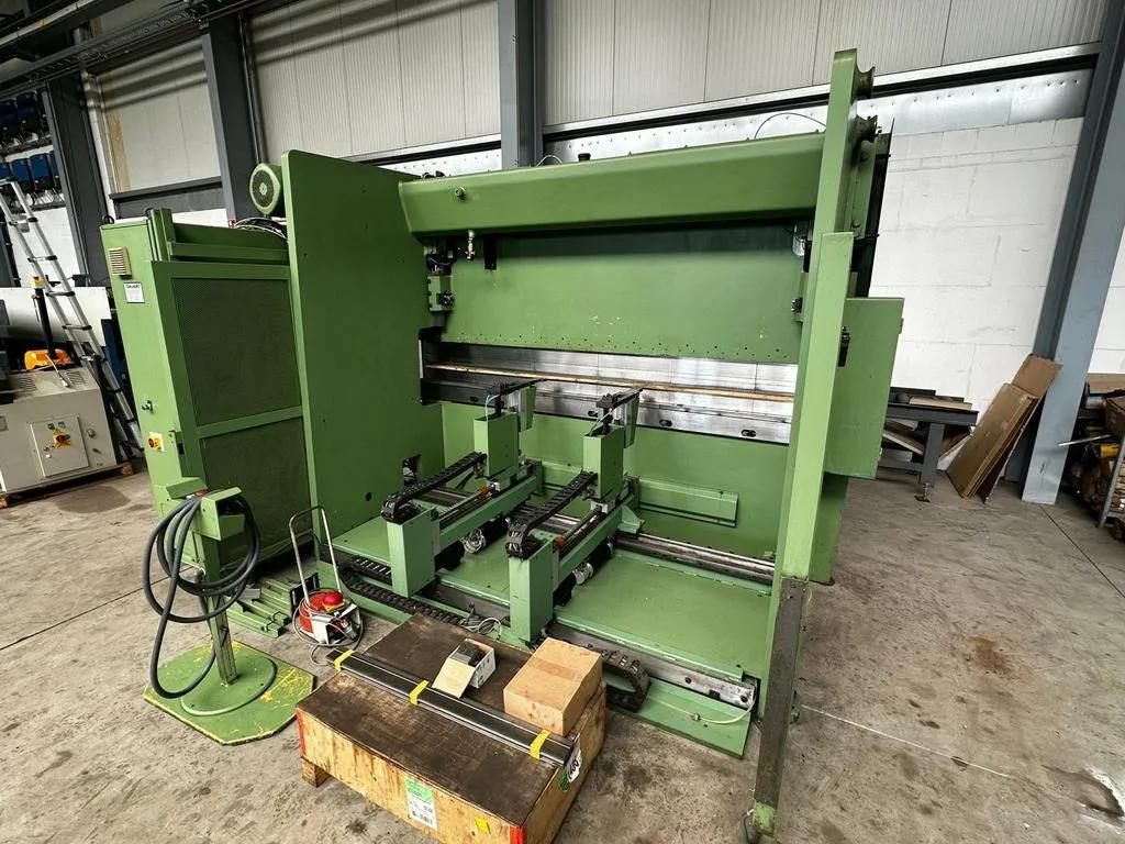 Gebruikt Beyeler RT 125x3100 Ik druk op de rem