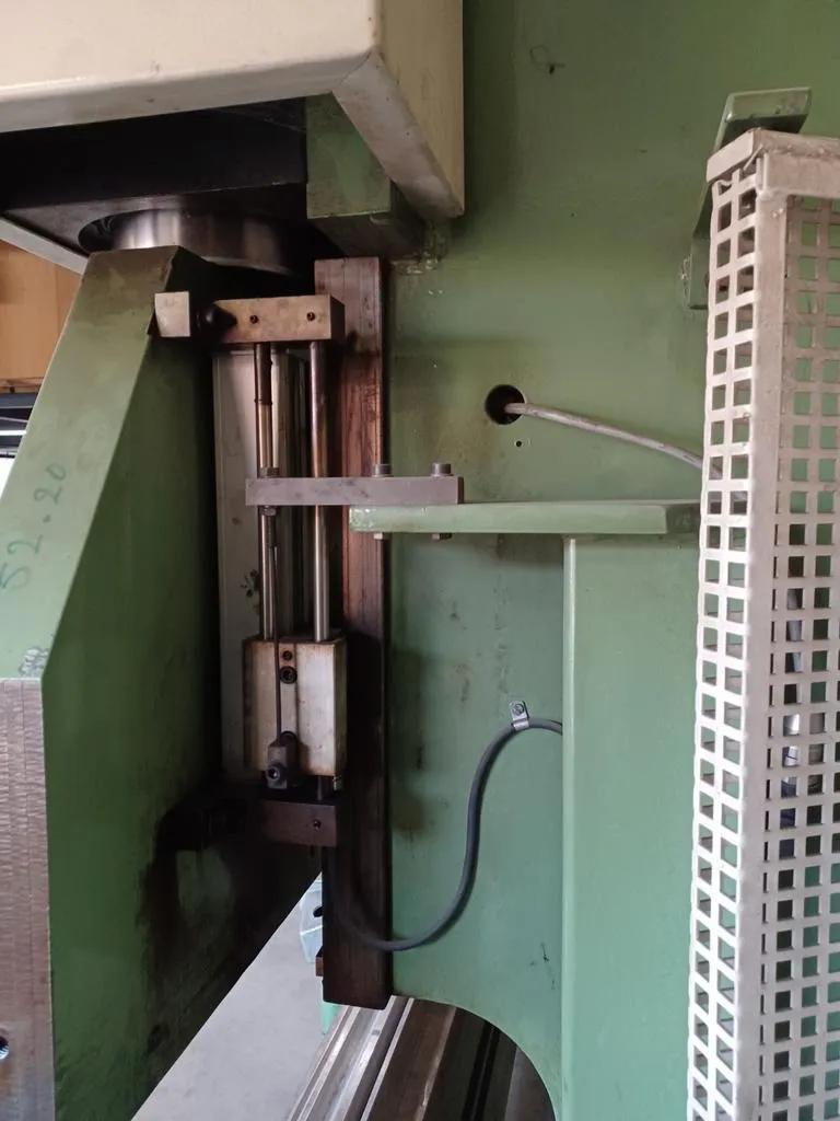 Used Darley EL-CE 110 31/25 I Press Brake