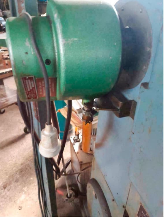 Usado Torno Convencional Cazeneuve HB 500