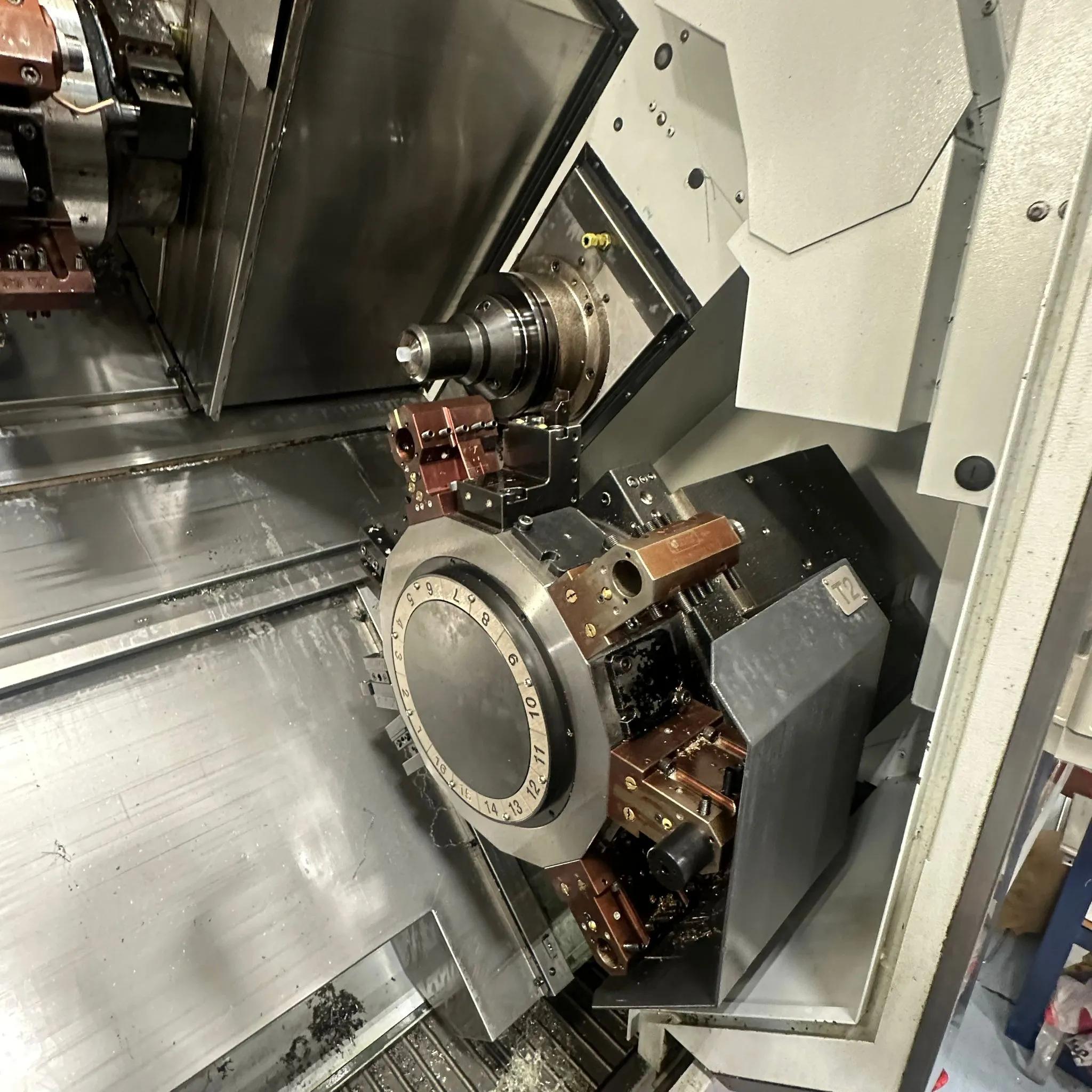 Gebruikt 2011 Mori Seiki NZ 2000 T2Y2