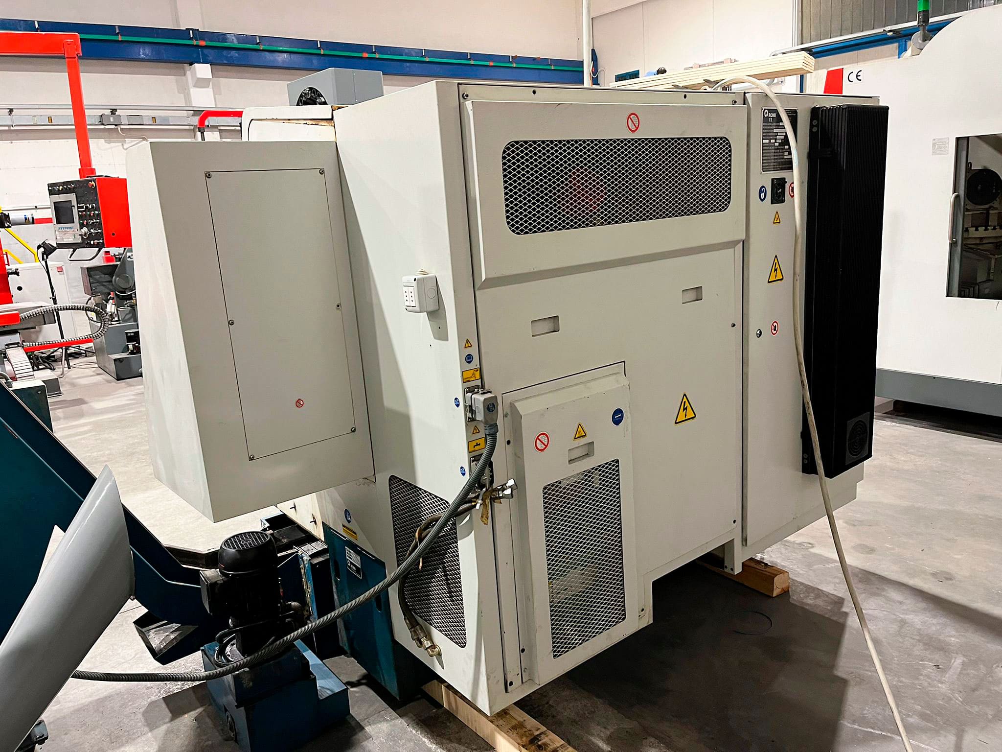 Gebruikt ROMI G10 - CNC Draaibank - 2000